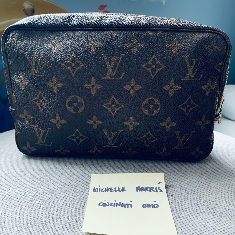 Louis Vuitton Trousse 28